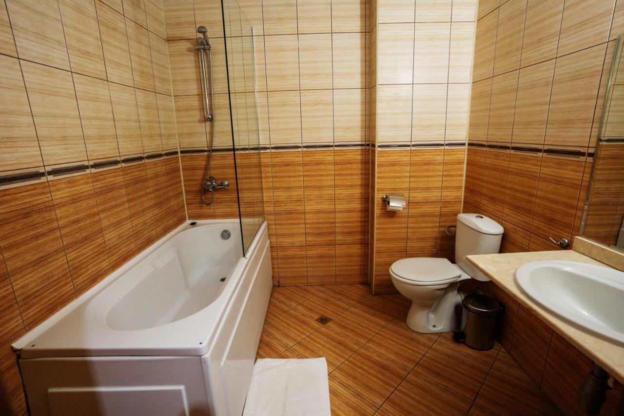 Hotel Bats Petrich  Eksteriør bilde